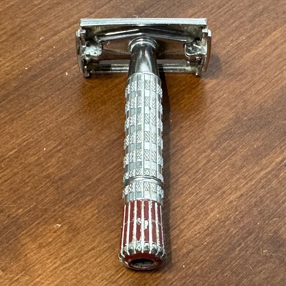 Vintage Gillette Red Tip Super Speed B 1956 Safety Razor‎ TTO USA